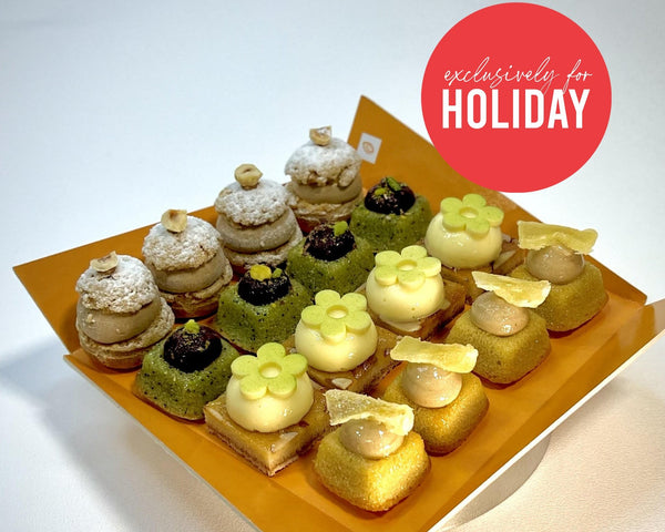 SWEET PETITS FOURS TRAY